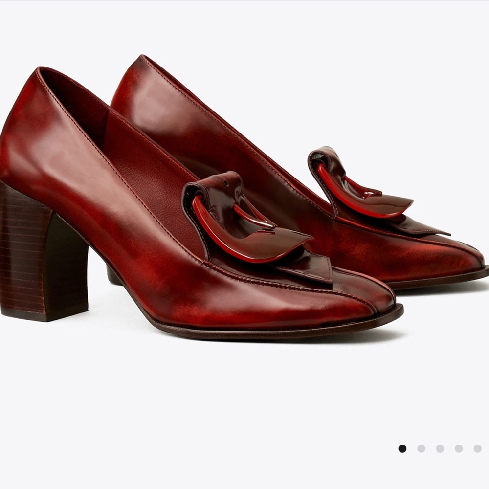 ⭐️Gorgeous Tory Burch Buckle Heel Loafer - Wild Berry, 6.5⭐️